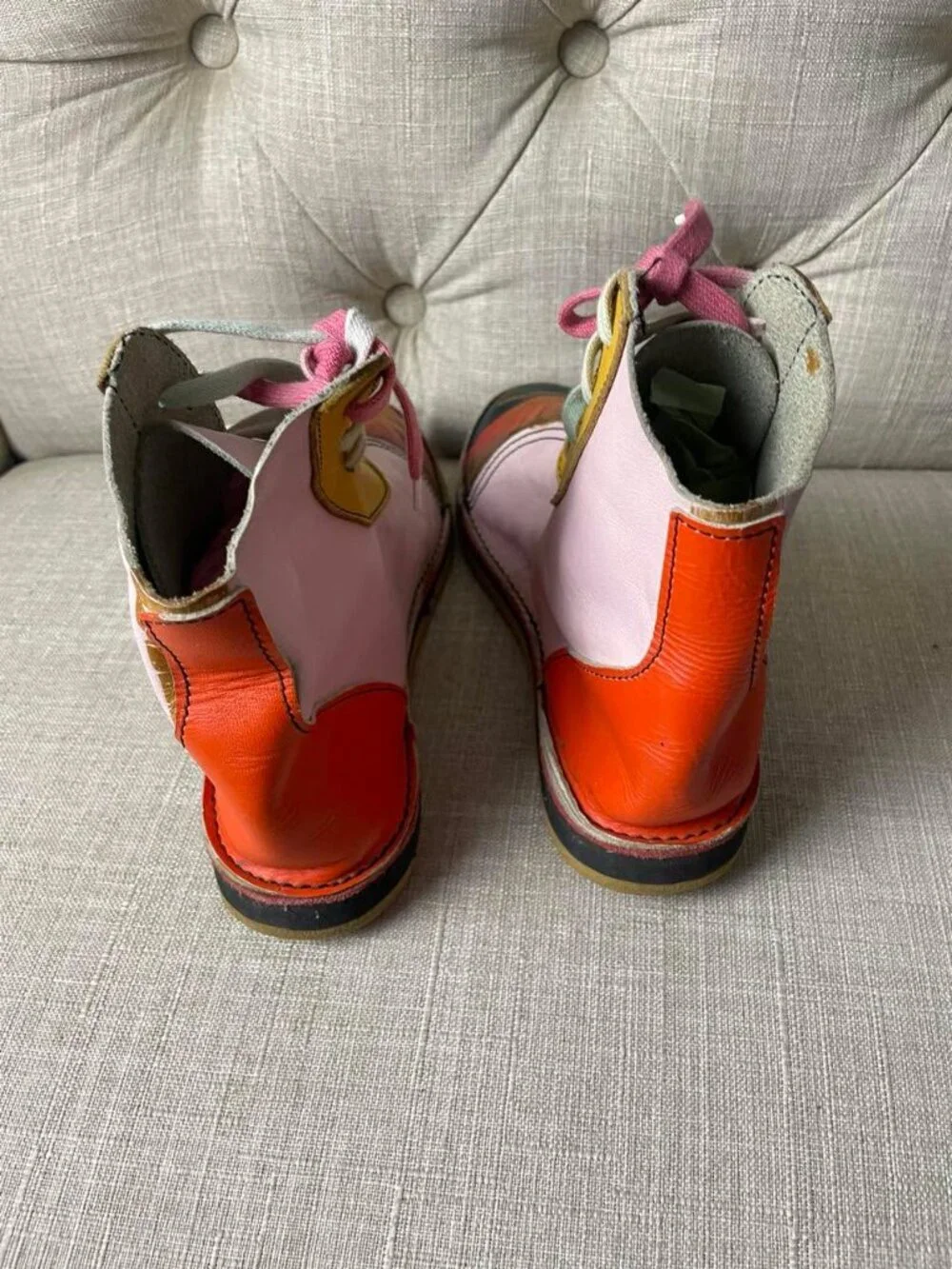 EUC Handmade in England Women's Leather Lace-Up Hippie Boho Booties size 6